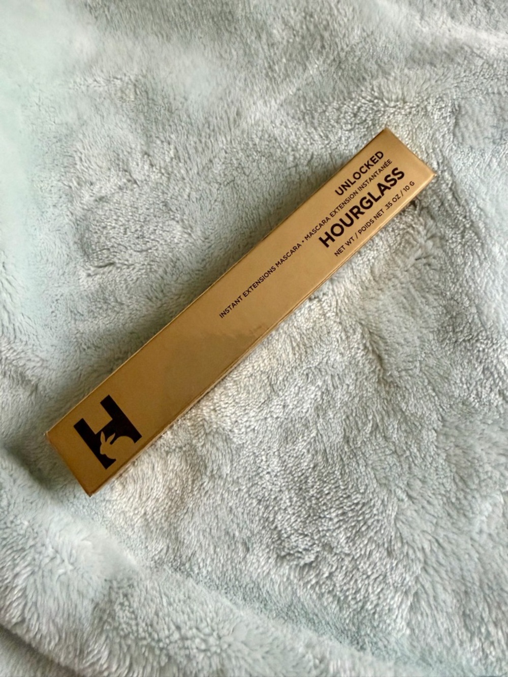 Hourglass Unlocked Instant Extensions Mascara in Espresso